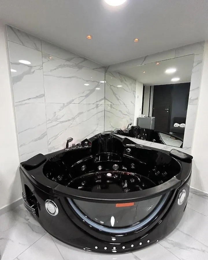 Luigi Luxury Suite Naples Apartment