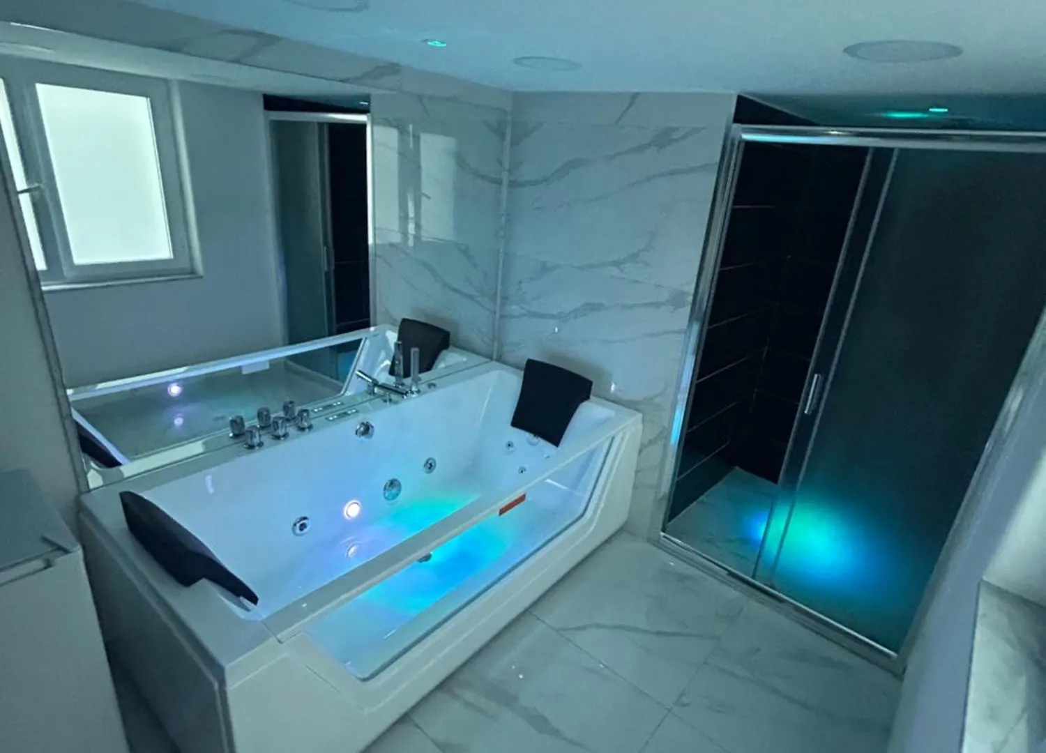 Luigi Luxury Suite Naples Apartment